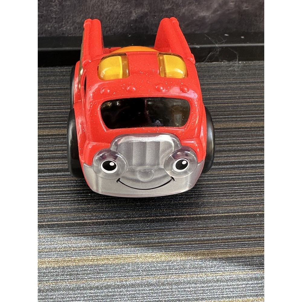 Fisher-Price Lil Little Zoomers Roller Ball Fire Engine Truck 2010 Mattel